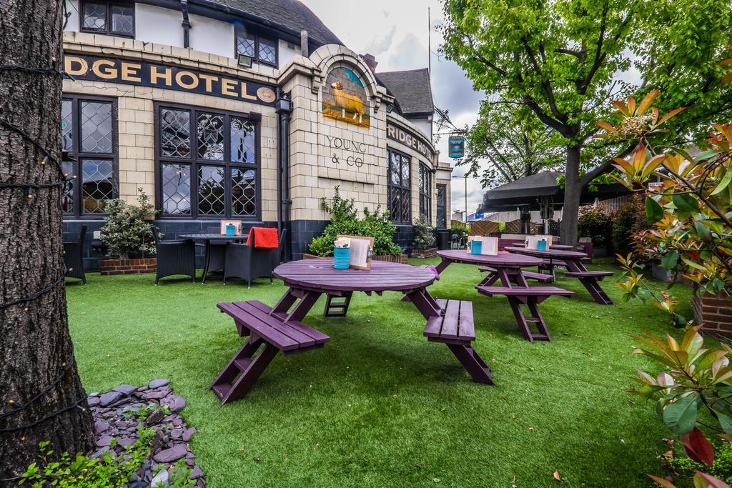 Bridge Hotel Greenford  Zewnętrze zdjęcie