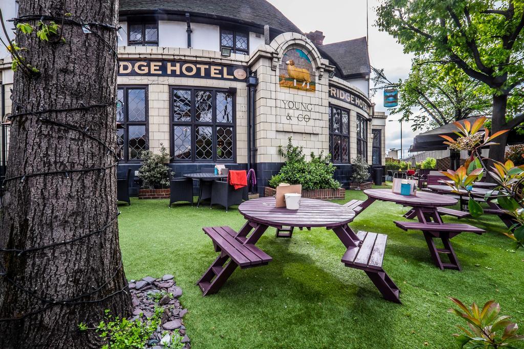 Bridge Hotel Greenford  Zewnętrze zdjęcie