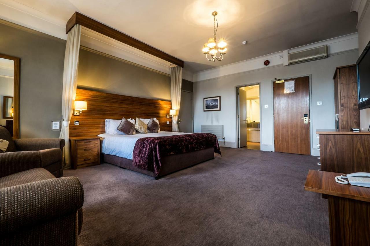 Bridge Hotel Greenford  Zewnętrze zdjęcie