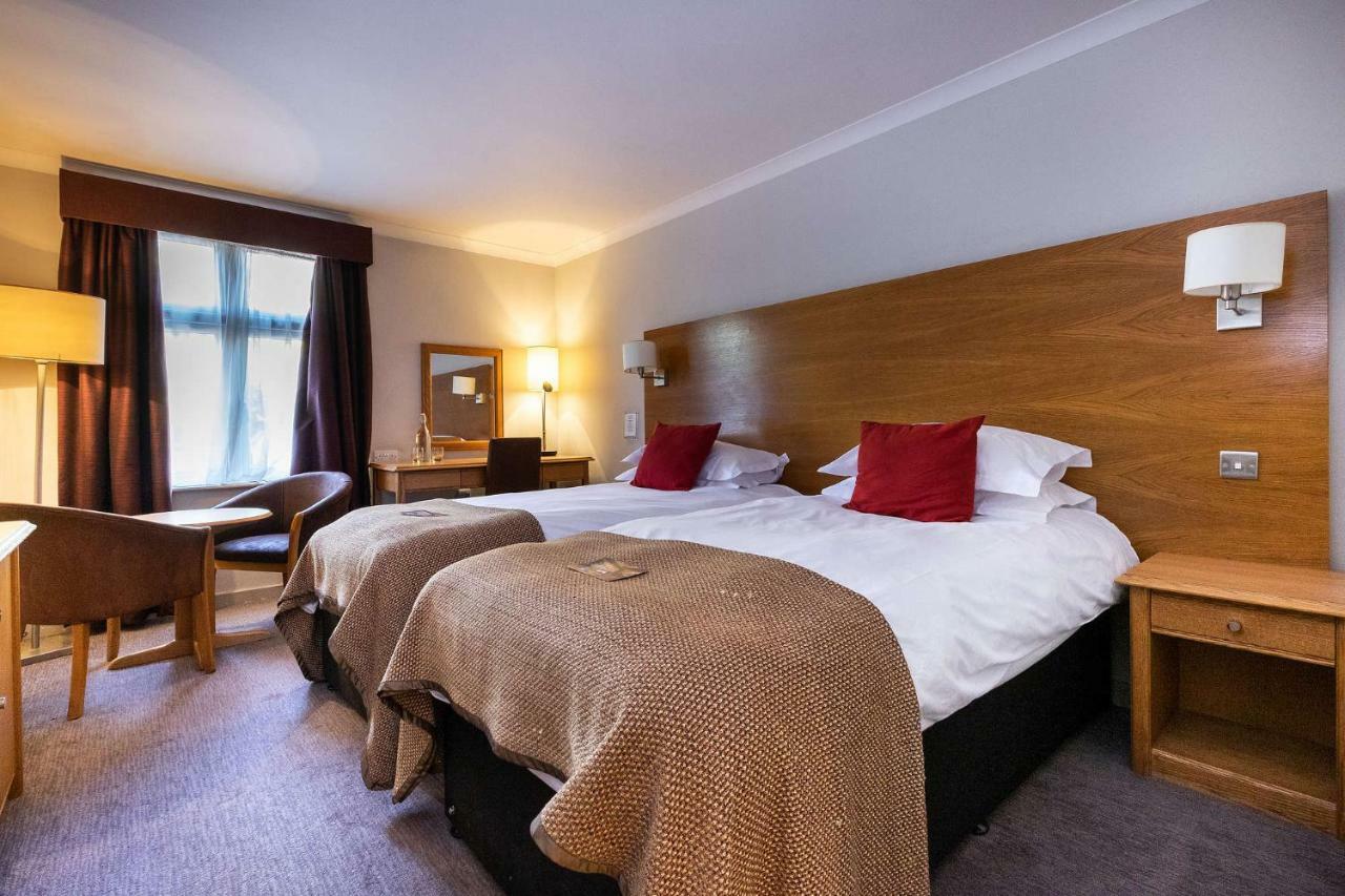 Bridge Hotel Greenford  Zewnętrze zdjęcie