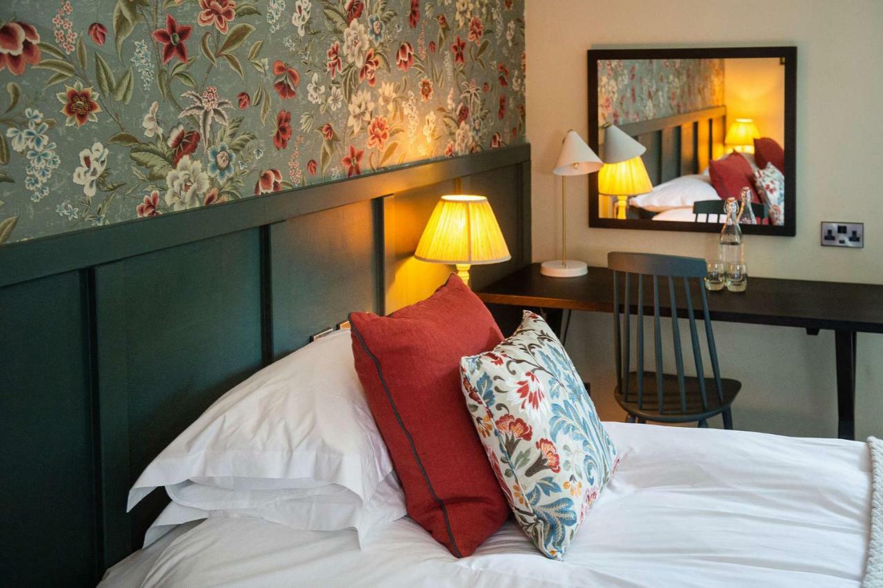 Bridge Hotel Greenford  Zewnętrze zdjęcie