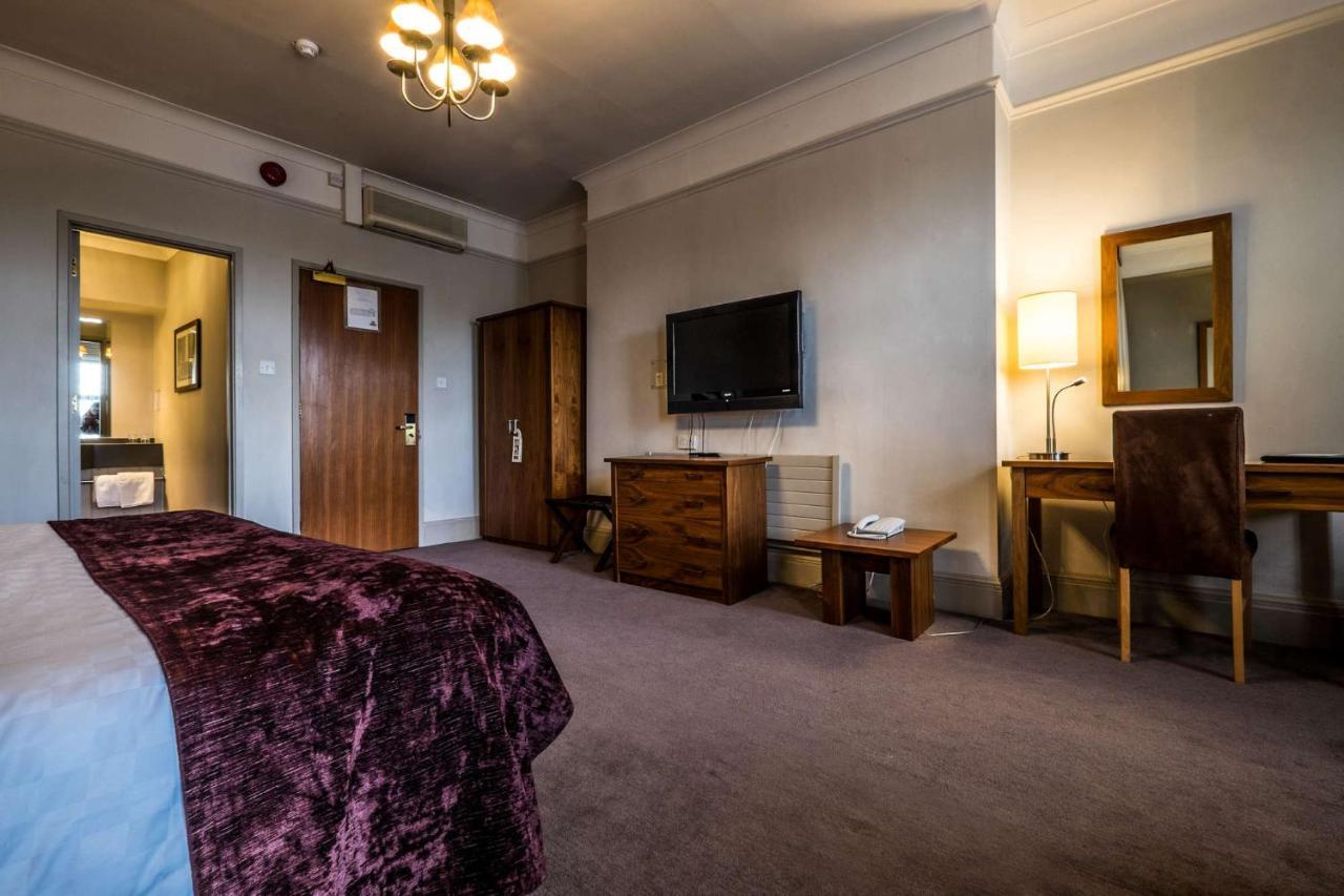 Bridge Hotel Greenford  Zewnętrze zdjęcie